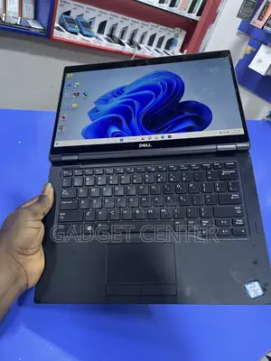 Laptop Dell Latitude 7390 8GB Intel Core i7 SSD 256GB