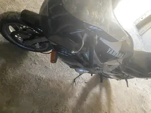 Yamaha 1992 Black