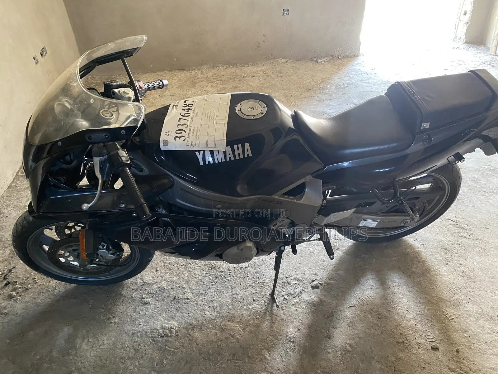 Yamaha 1992 Black
