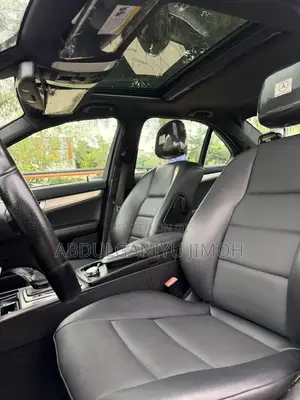 Mercedes-Benz C300 2014 Gray