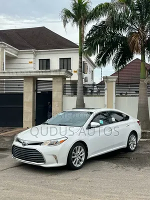 Toyota Avalon 2014 White