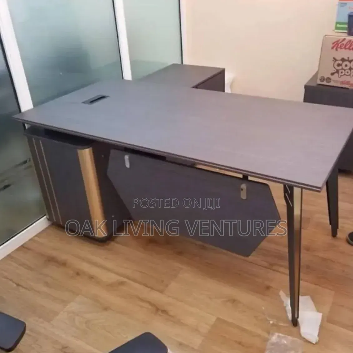 Office Desk