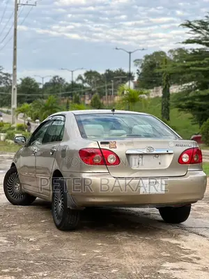 Toyota Corolla 2007 Gold