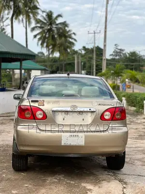 Toyota Corolla 2007 Gold
