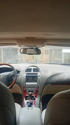 Lexus ES 350 2011 Red