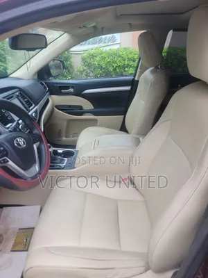 Toyota Highlander XLE 4dr SUV AWD (3.5L 6cyl 6A) 2015 Maroon
