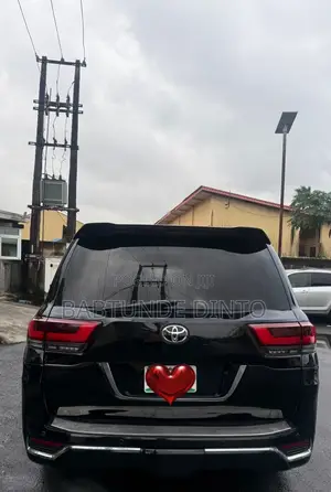 Toyota Land Cruiser 2015 Black