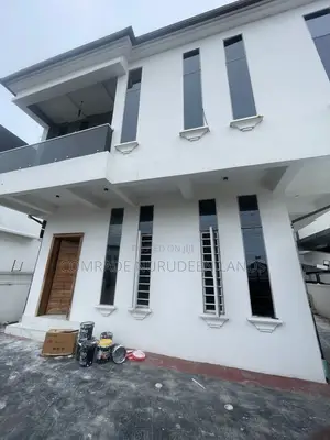 5bdrm Duplex in Osapa london for rent