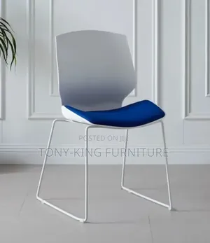 Modern White Round Table and Chair Set