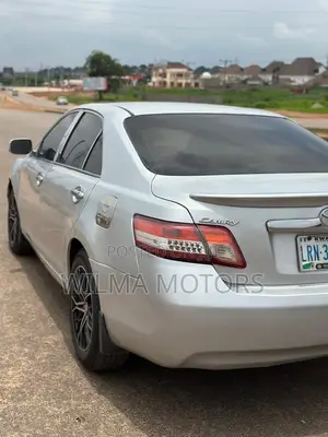 Toyota Camry 2008 Silver