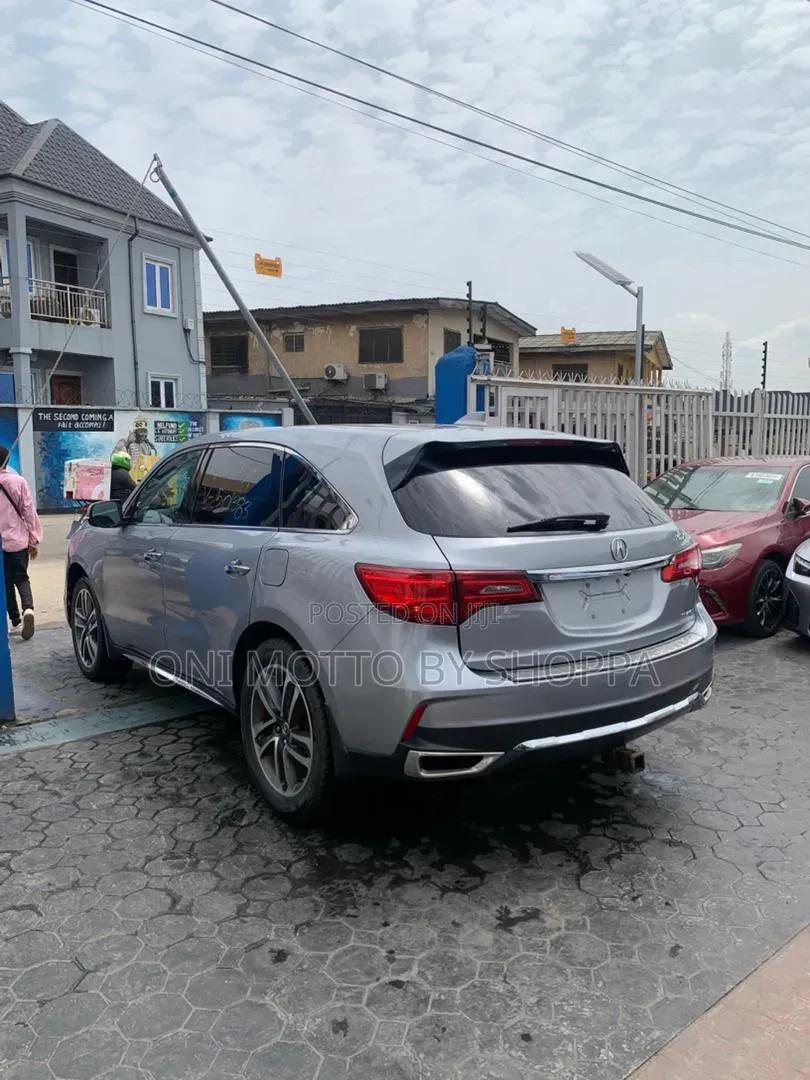 Acura MDX w/Technology Pkg SH-AWD 2017 Silver