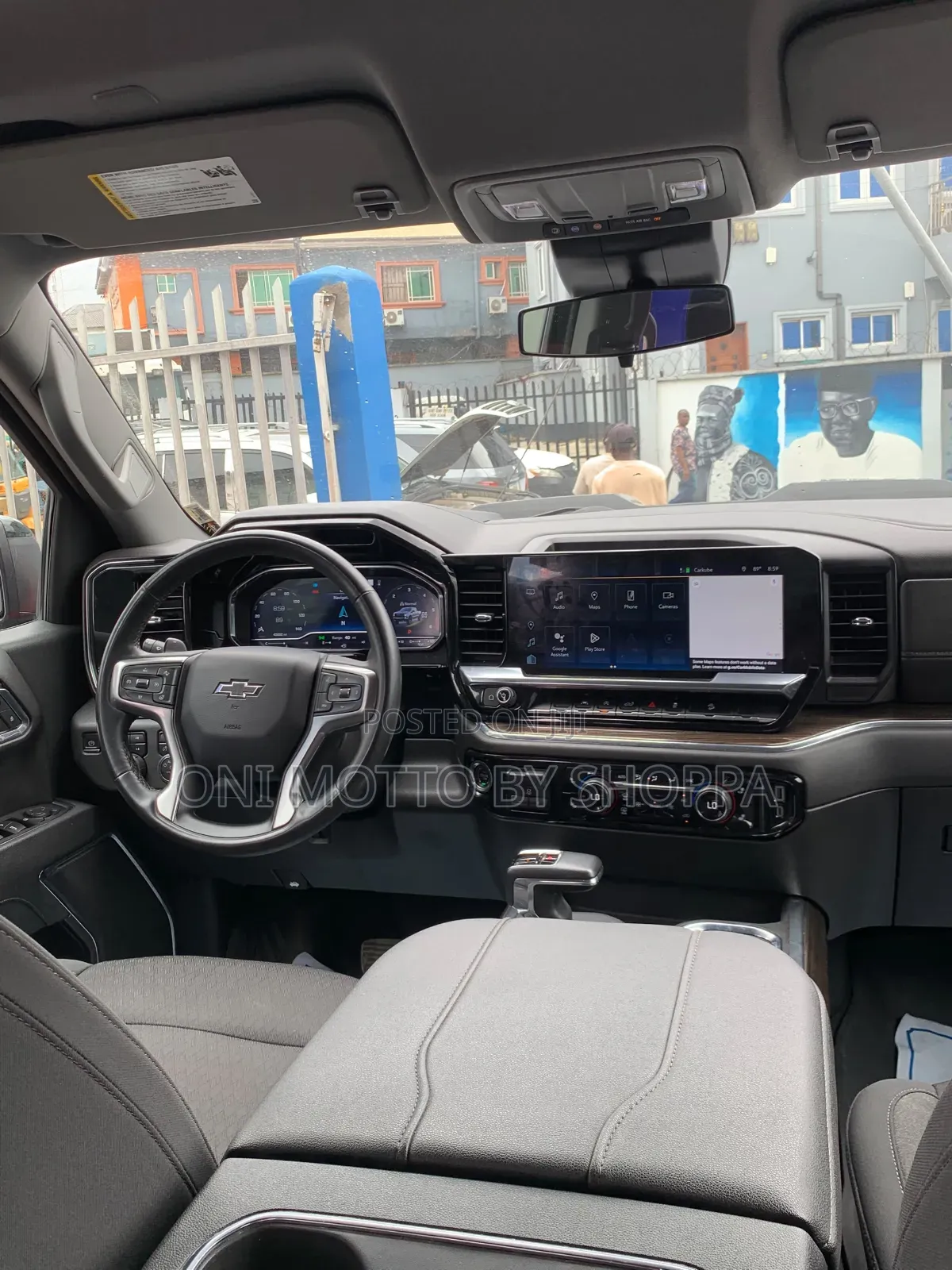 Chevrolet Silverado 2023 Red