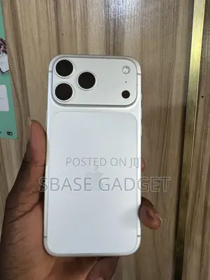 Apple iPhone 17 Pro Max 256 GB Silver