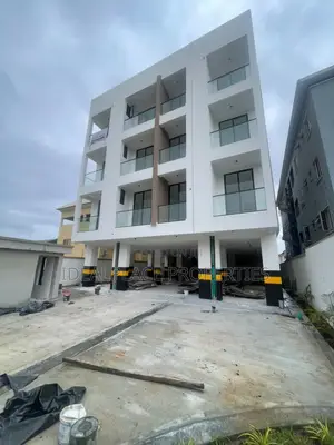2bdrm Apartment in Lekki for sale