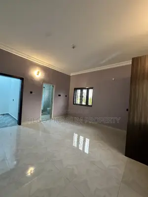 2bdrm Block of Flats in Jesus Adenue, Obio-Akpor for rent