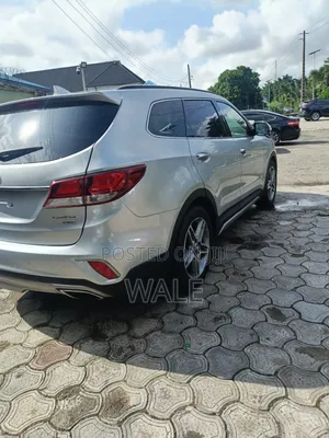 Hyundai Santa Fe 2017 Silver