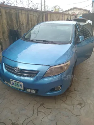 Toyota Corolla LE 4dr Sedan (1.8L 4cyl 4A) 2010 Blue