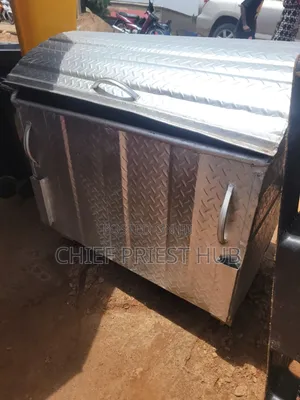 Iron Waste Bin