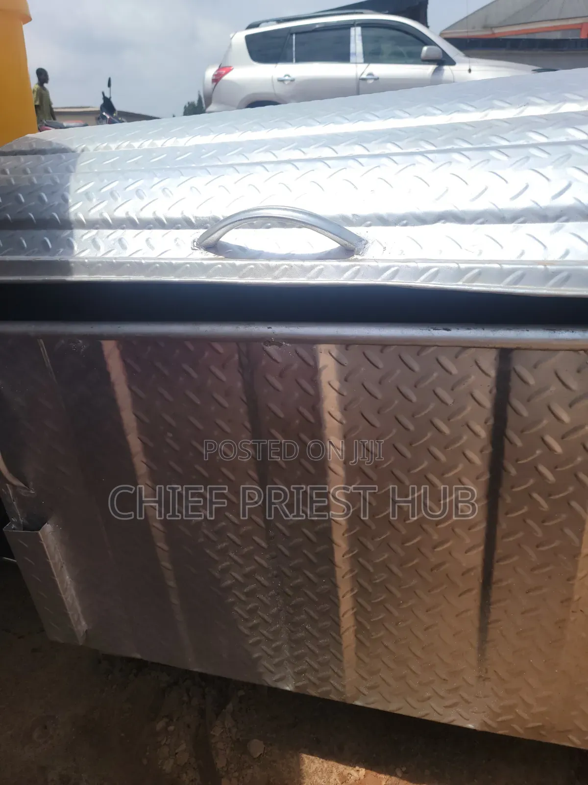 Iron Waste Bin