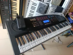 UK Used Rockjam Rj760 With Transpose Split Dual USB Memory
