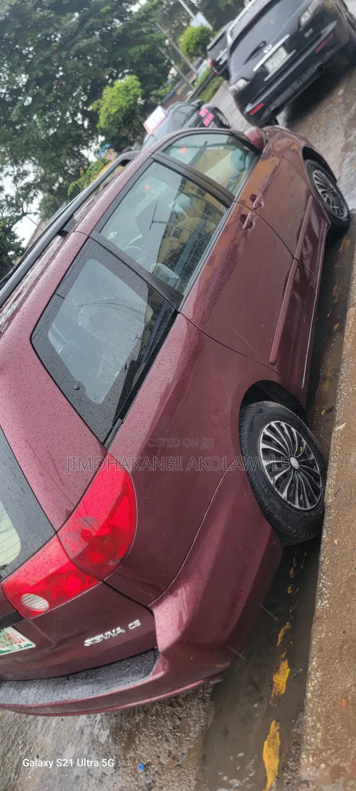 Toyota Sienna 2006