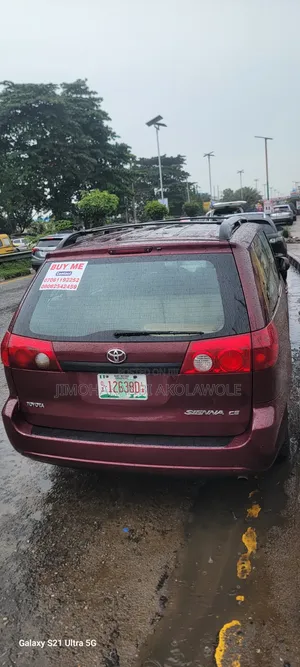 Toyota Sienna 2006