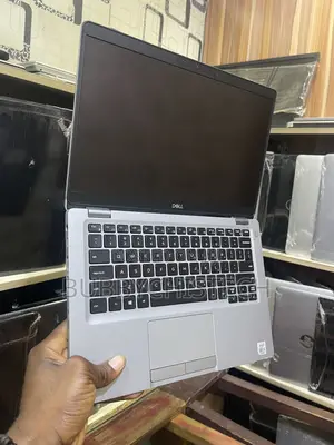 Laptop Dell Latitude 5310 8GB Intel Core i5 SSD 256GB