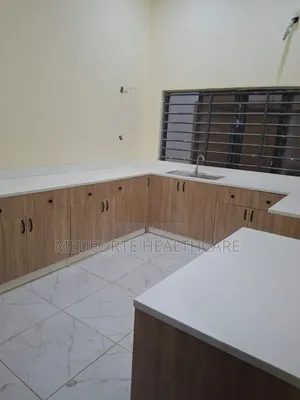 Laboratory Workstation Design and Construction