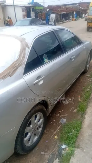 Toyota Camry 2011 Silver
