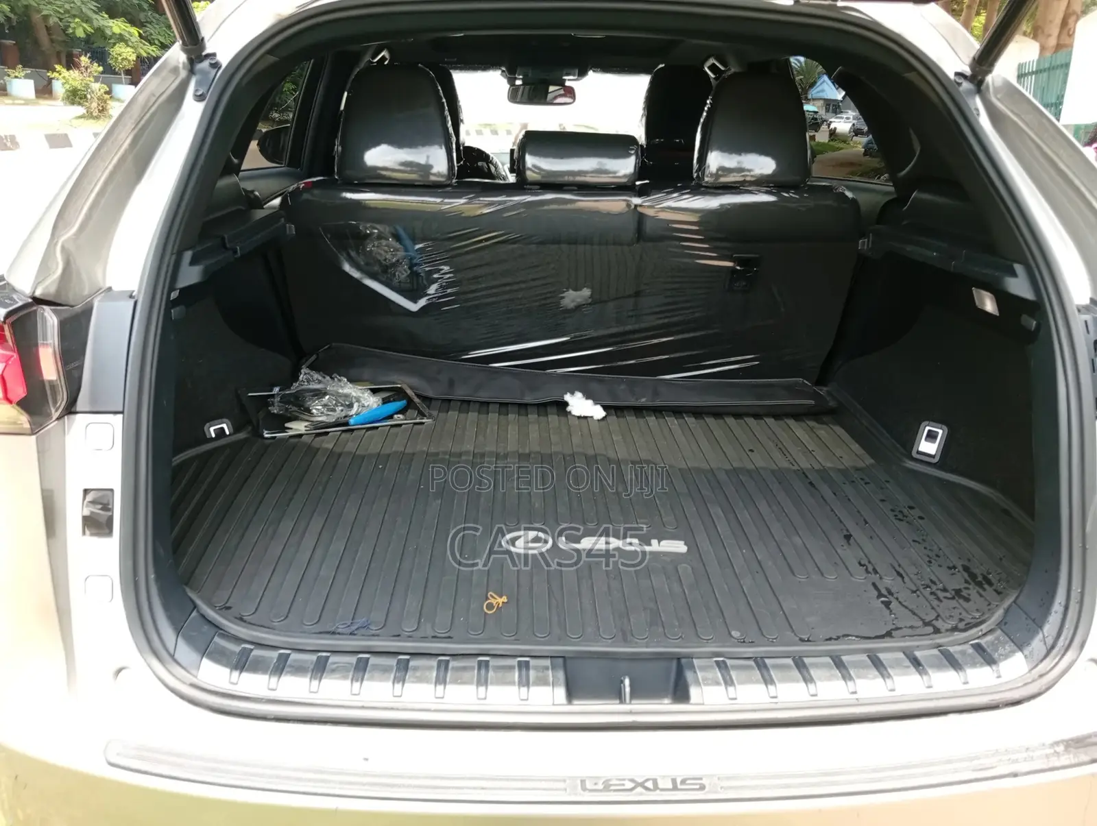 Lexus NX 2018 Gray