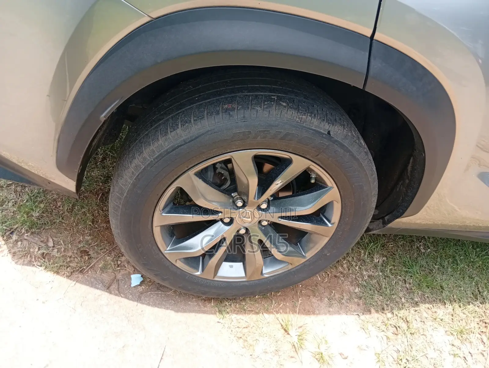 Lexus NX 2018 Gray