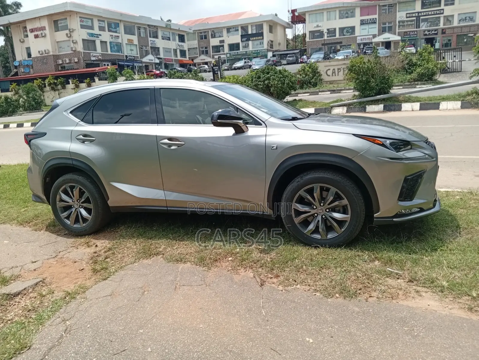 Lexus NX 2018 Gray