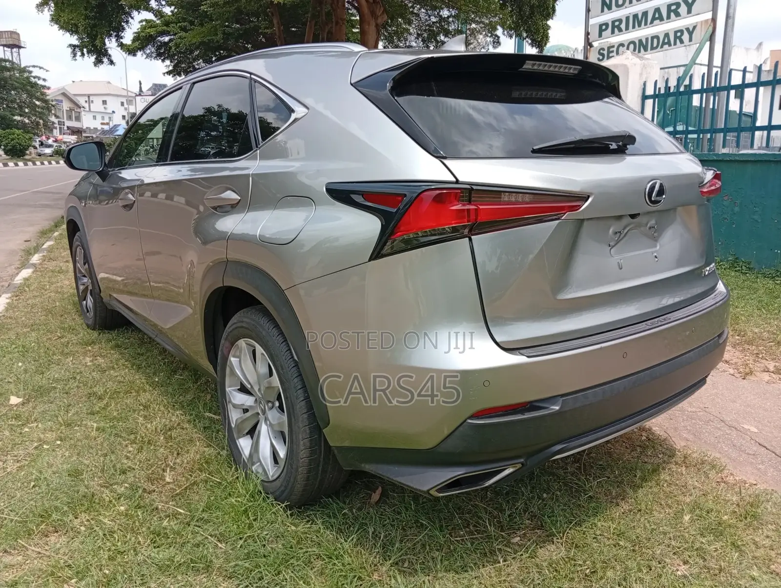Lexus NX 2018 Gray