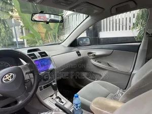 Toyota Corolla 2013 Silver