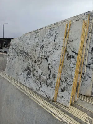 Luxury Marble Slabs for Kitchen Countertop and Staircase Best Quality