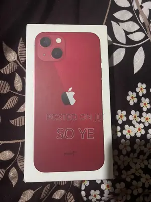 Apple iPhone 13 128 GB Red