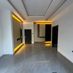 Furnished 6bdrm Duplex in Zone 1 / Wuse for sale