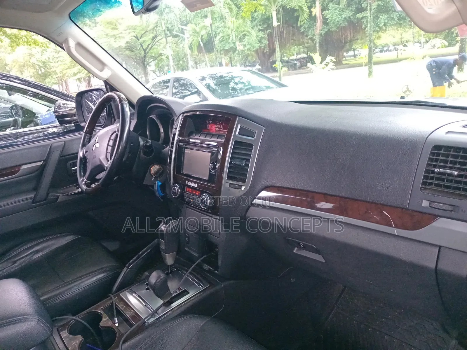 Mitsubishi Pajero V90 3.0 V6 GLS/GLX 2019 Silver