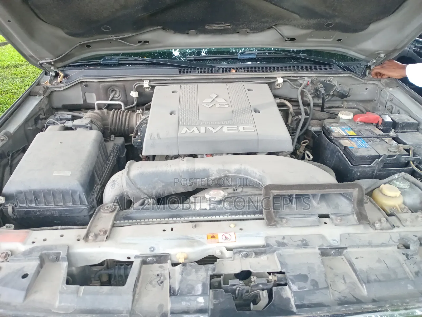 Mitsubishi Pajero V90 3.0 V6 GLS/GLX 2019 Silver