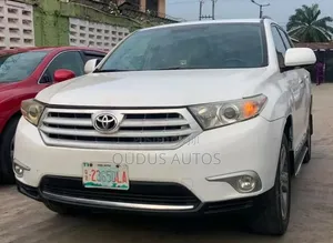 Toyota Highlander 2013 White