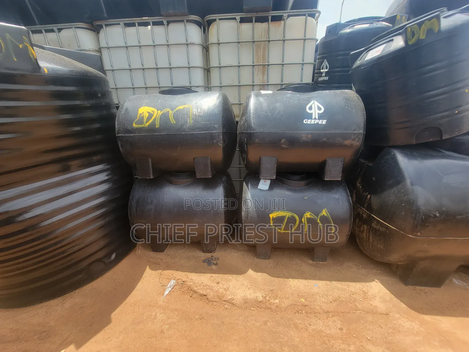 Tanker-Shape Horizontal Plastic Tank