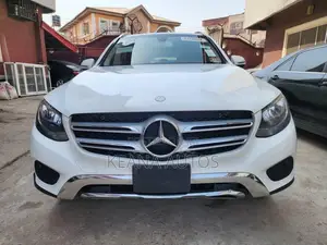 Mercedes-Benz GLC-Class 2017 White