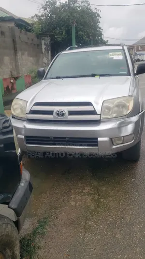 Toyota 4-Runner 2005 Silver