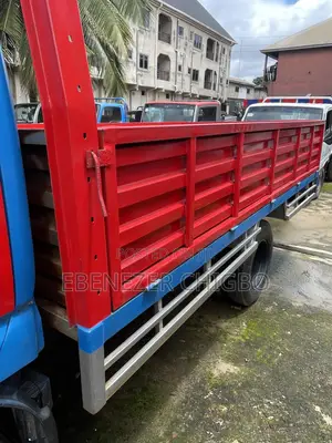 Dyna Truck 200