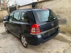 Opel Zafira 2002 Gray