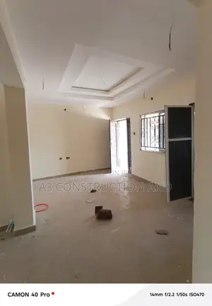 2bdrm Block of Flats in Okebadan Estate, for rent