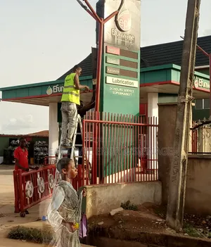 Signage Maintenance