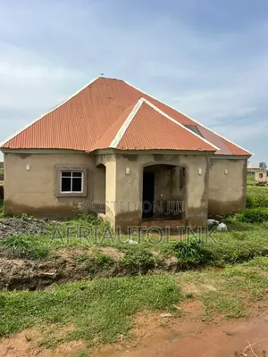 2bdrm Bungalow in 2Bedrooms Bungalow, Sabon Lugbe for sale