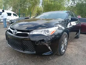 Toyota Camry 2016 Black