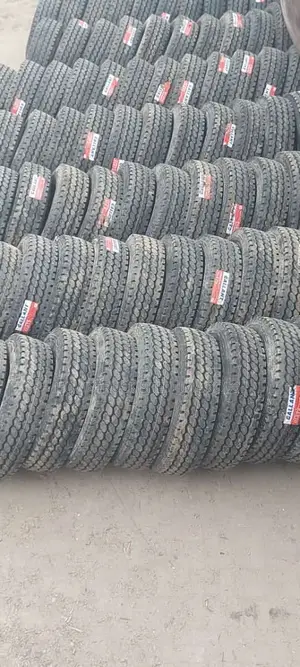 Galant Tire Bran New 315/80r22,5